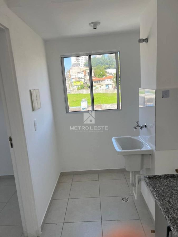 Apartamento com 2 quartos, Vila Carmosina - São Paulo - Foto 4